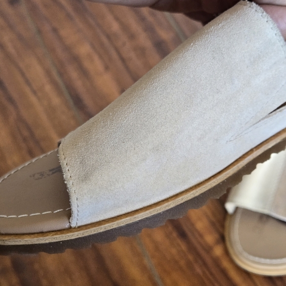 Sorel Ella Block Slide Metallic Suede Women's Sandals in Neutral Tan Size 9 - Picture 4 of 12